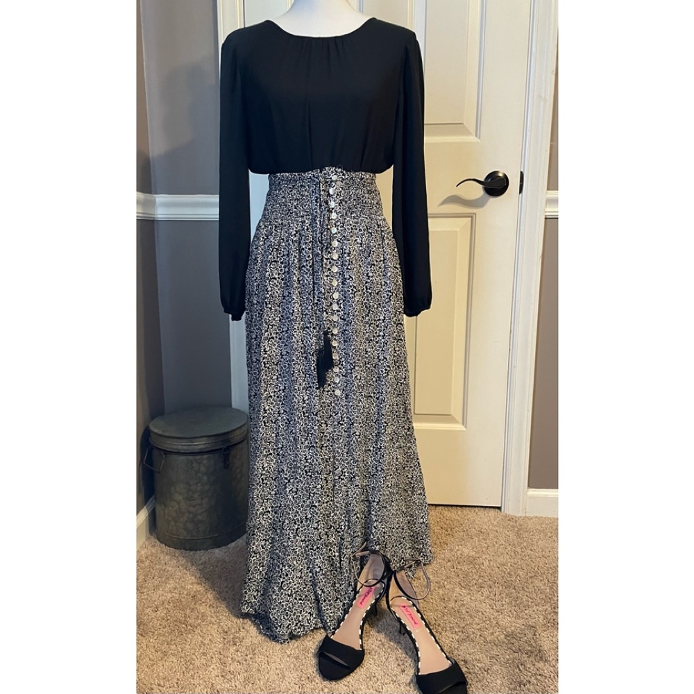 Rachel Zoe skirt
